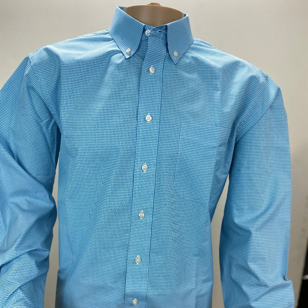 Jos A bank traveling